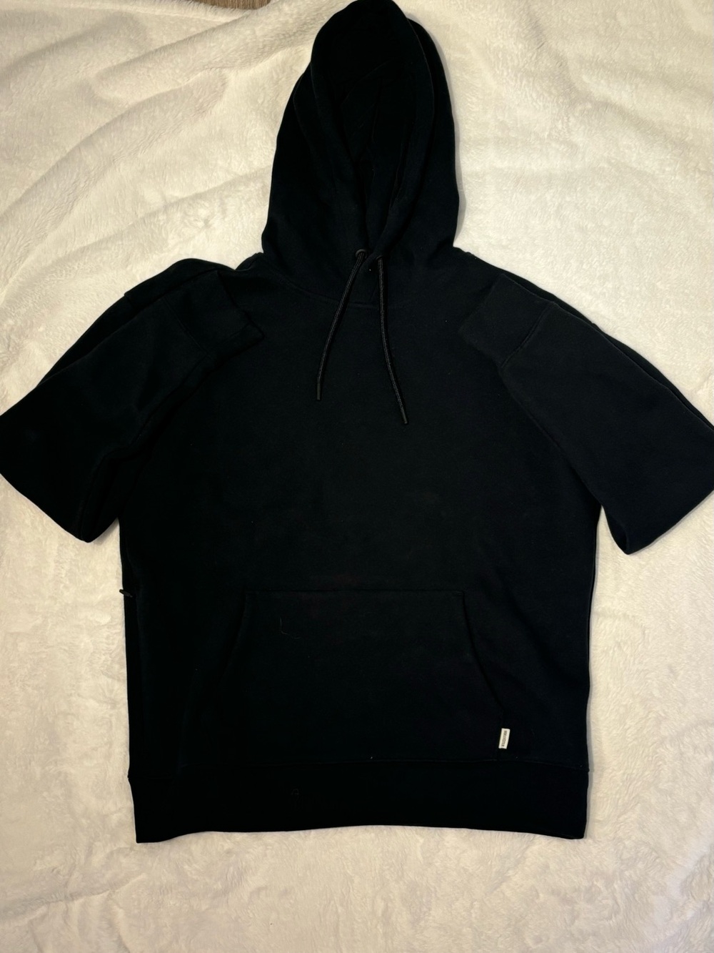 men’s black hoodie